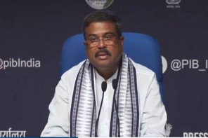 നീറ്റ്, സിബിഎസ്ഇ പരീക്ഷകളിലെ ക്രമക്കേടിൽ തന്റെ രാജിയാവശ്യപ്പെട്ടുള്ള പ്രതിഷേധം രൂക്ഷമാകുന്നതിനിടെ പ്രതികരണവുമായി കേന്ദ്ര വിദ്യാഭ്യാസ മന്ത്രി ധർമേന്ദ്ര പ്രധാൻ . 